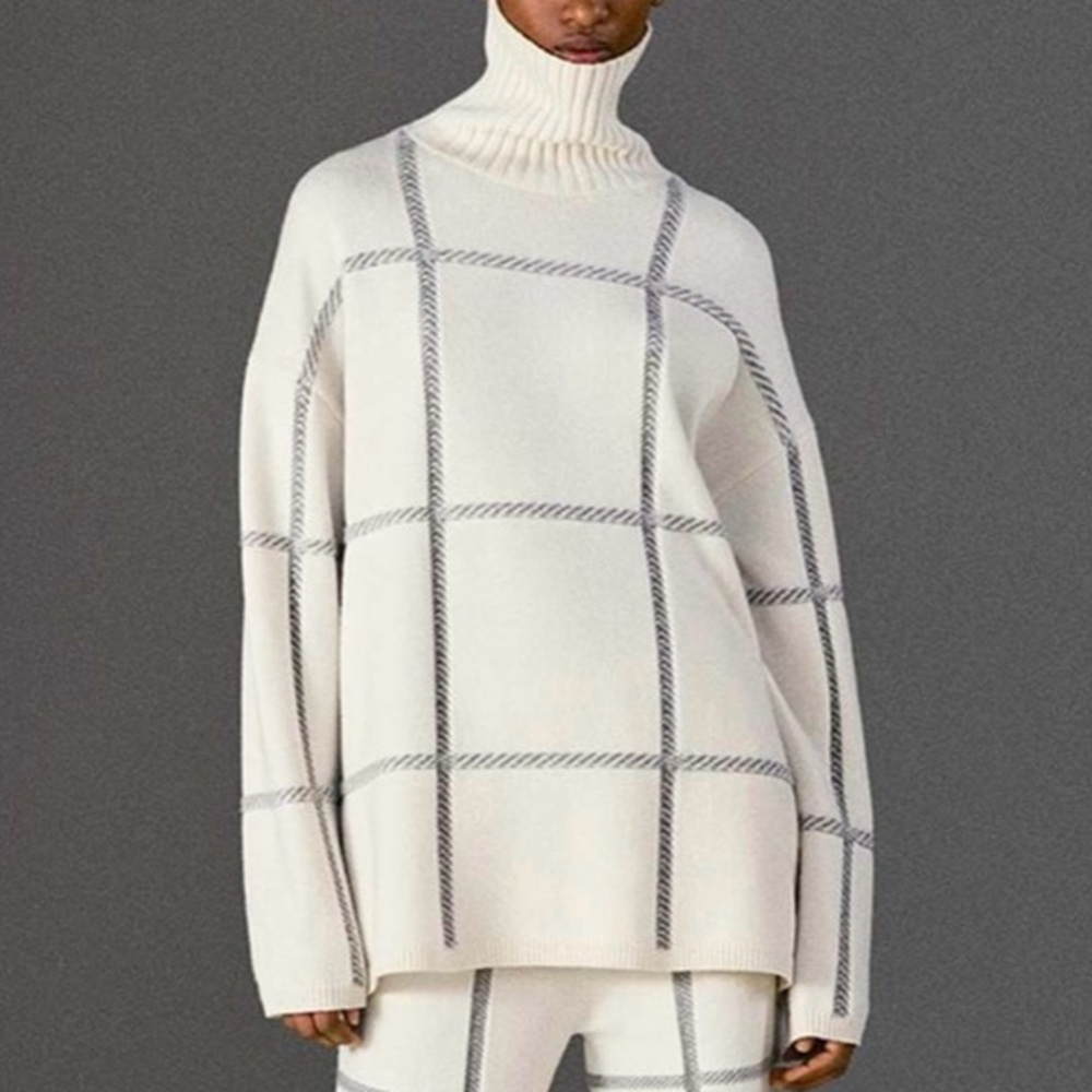 JOSEPH Oversized Jacquard-Knit Turtleneck Sweater